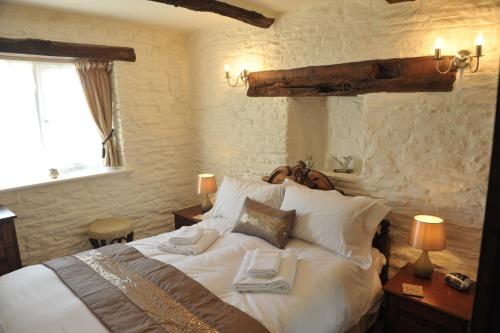 Steppes Farm Cottages - image 3