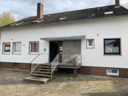 Apartment Ground Floor Laatzen 2.5km von Bernhard-Ehlers-Straße entfernt