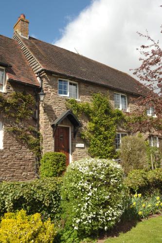 Steppes Farm Cottages - image 12