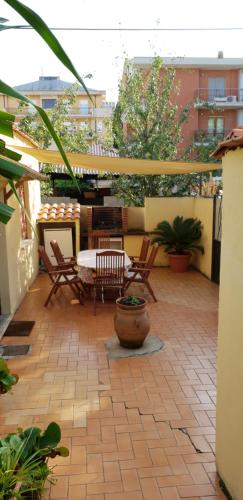  Casa con Giardino privata nel Centro Città in Velletri
