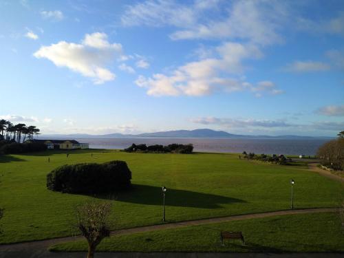 Green View Guest House - image 5
