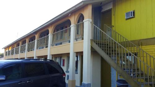 Entrada, Carefree Inn Flatonia in Flatonia (TX)