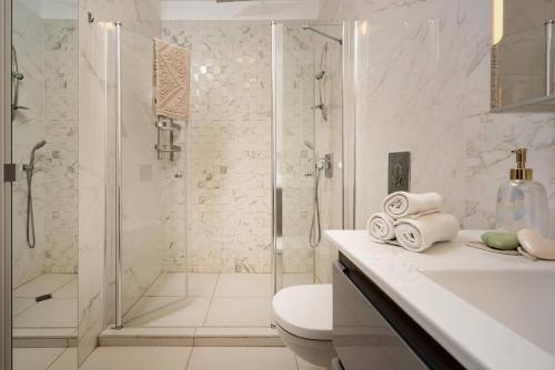 Presidential Two-Bedroom Apartment  With Terrace - image 13