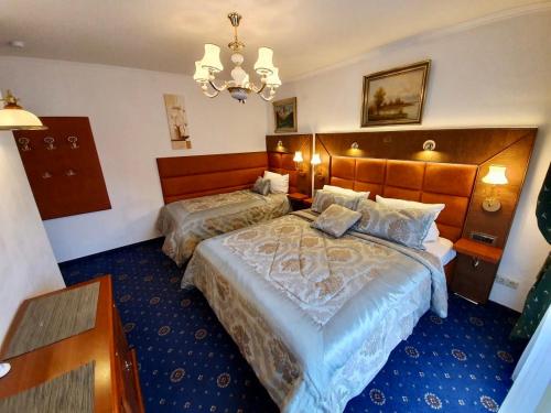 Central 3 Bedrooms Duplex with Mountain View image 7