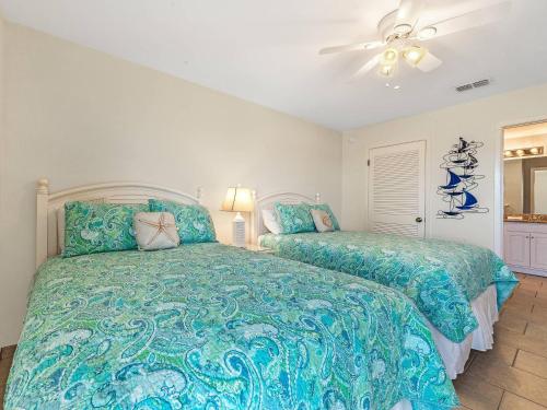 Sandpiper Beachview Condos by Bender Vacation Rentals