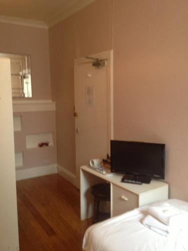 The White Swan Hotel - image 4