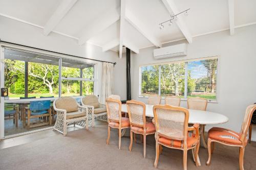 صالة مشتركة/ منطقة التلفزيون, Maxwell's Golf Retreat in بوكيكوه