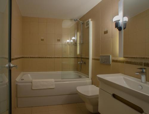 Tan Hotel - Special Category - image 7