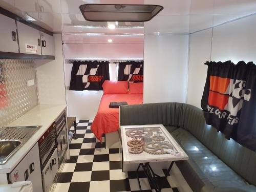 ห้องครัว, Rose City Caravan Park in วอริคค์