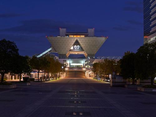 Nearby attraction, Sotetsu Grand Fresa Tokyo-Bay Ariake near National Museum of Emerging Science and Innovation Miraikan