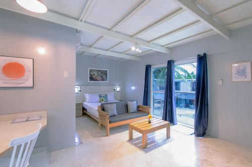 Reef Beach Resort