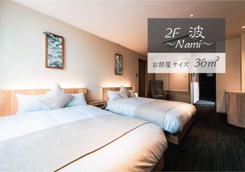 Double Room with Two Double Beds image 8