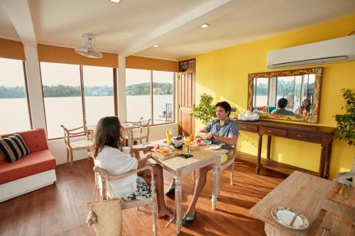 Charter by DAE - Luxury River Cruise