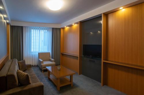 Tan Hotel - Special Category - image 5