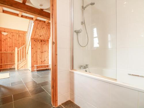 Ash Cottage - image 2