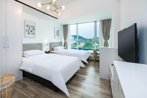 2 twin beds