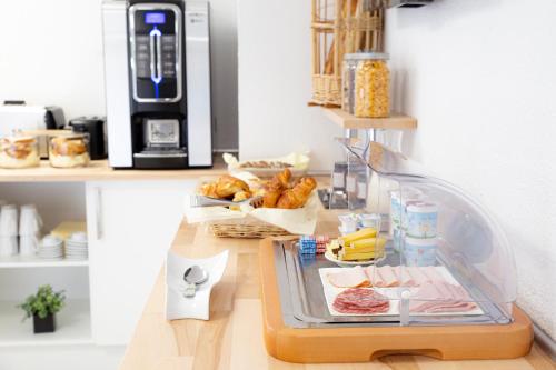 Comfort Aparthotel Besancon Les Hauts du Chazal - 식음료(F&B)