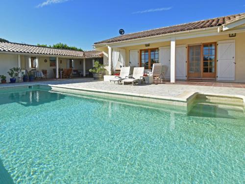 Magnificent villa with private pool, terrace, outdoor kitchen and views of the gorges gîte à louer Cesseras