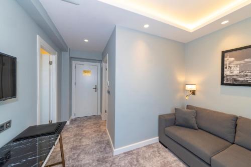 Junior Suite image 2