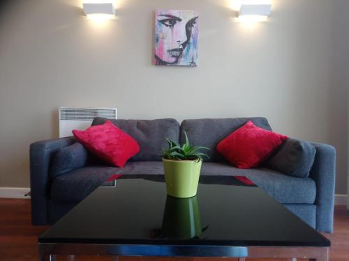 1 Bedroom Flat in Sheffield City Centre-Sleeps 4, Sheffield (foto 2)