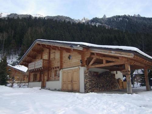 Let us discover Chamonix, a winter resort which keeps on fascinating visitors !