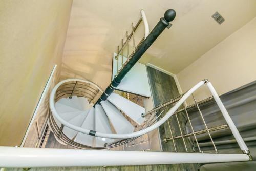 Apartment near Nizami street and Boulevard