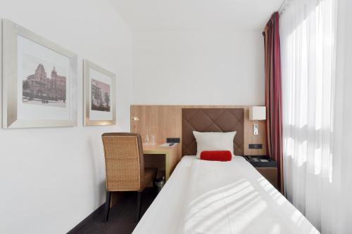 Business Single Room