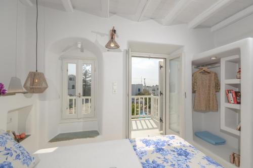 Naxian Queen Luxury Villas & Suites - image 7