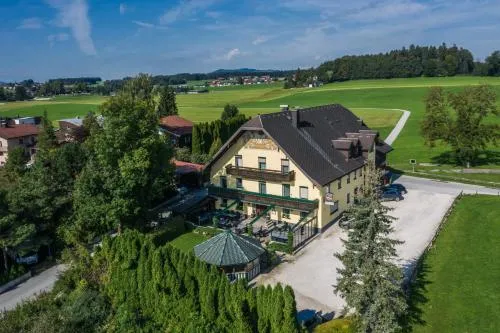 Gasthof Zur Seeburg in Seekirchen am Wallersee, Österreich