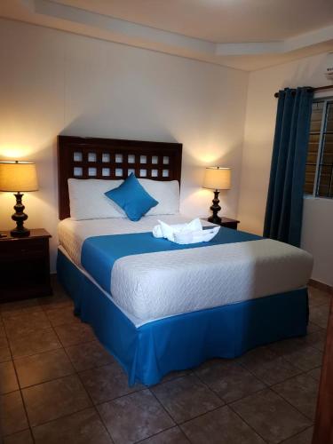 1 queen bed