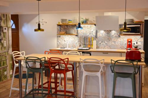 廚房, Embassy Corner in 奧蘭格里爾區