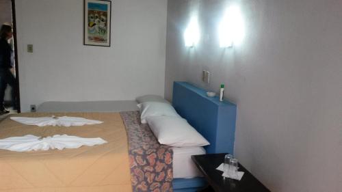 Standard  Double Room image 2