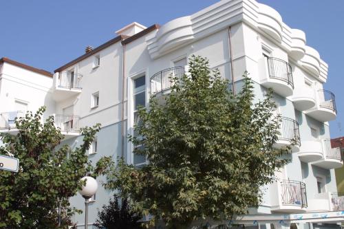  Apartments in Riccione 21400, Pension in Riccione