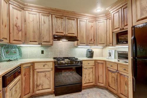 Cozy & Central Arrowhead Village Townhome Condo, Edwards (foto 10)