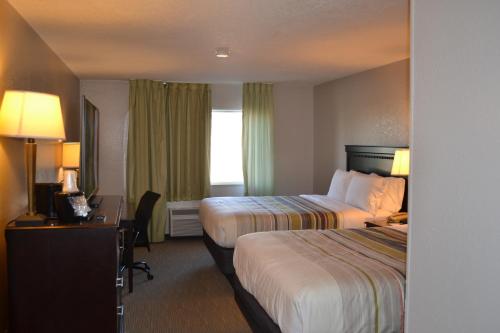 Country Inn & Suites by Radisson, Fairview Heights