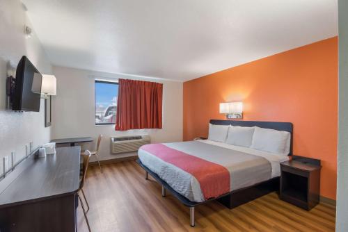 1 king bed