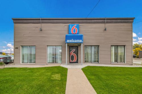 Motel 6-Fargo, ND - West Acres - North Fargo in Fargo, USA