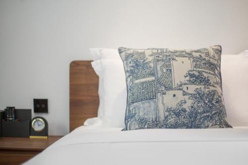 Floral Hotel ·Hefu Hotel (Hangzhou West Lake)