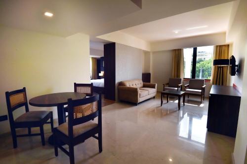 Hotel Ranjith 3