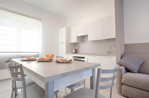 로마 Collatina Suites 4성급 호텔 수영장