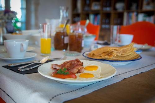 B&B, Chambres Dordogne, Clos de Saint-Maime - 식음료(F&B)