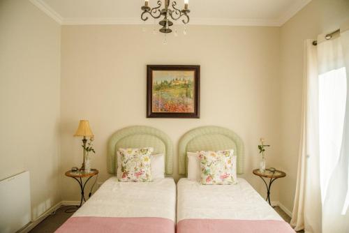 Giant's View Village Giant's View Village