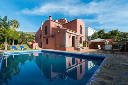 Casa con mucho encanto
