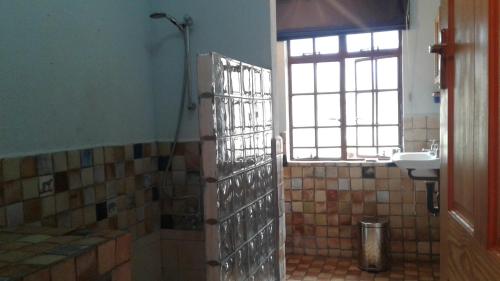 Bathroom, Paz Cottage in Mutare