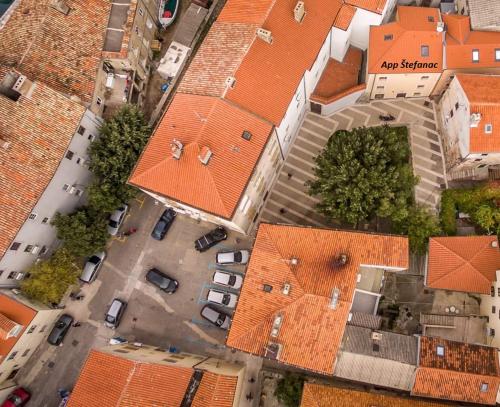  Apartments Štefanac in Senj
