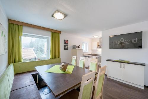 Faciliteiten, LunApart in Solden