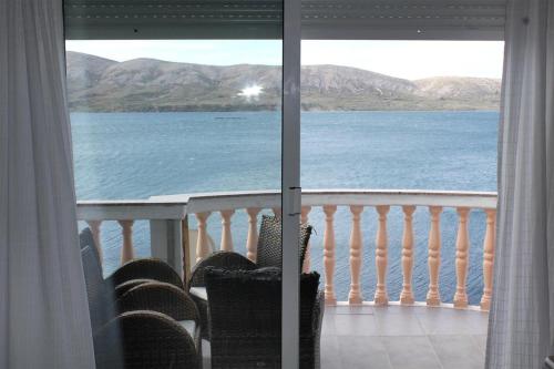 Apartments by the sea Zubovici Pag - 6394 - image 6