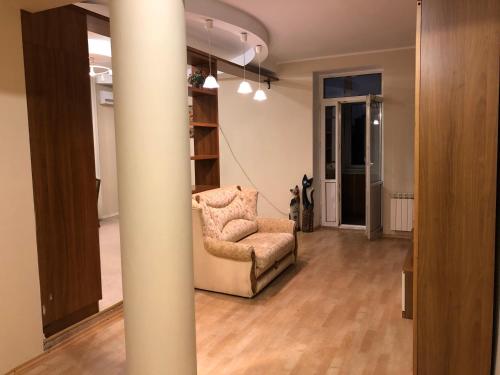 Lux in the center with Jacuzzi Most City Area, Dnipro (foto 6)