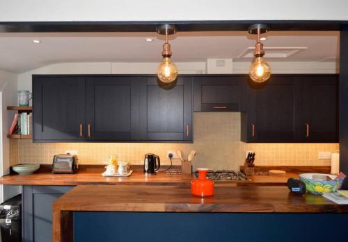 New Town Apartment Close To City Centre, Edinburgh, Edinburgh and the Lothians
