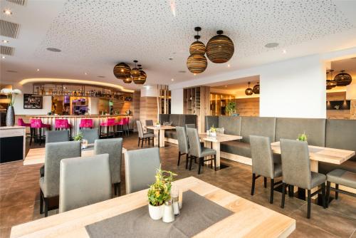 225621456 Ursprung Panorama Hotel Königsleiten
